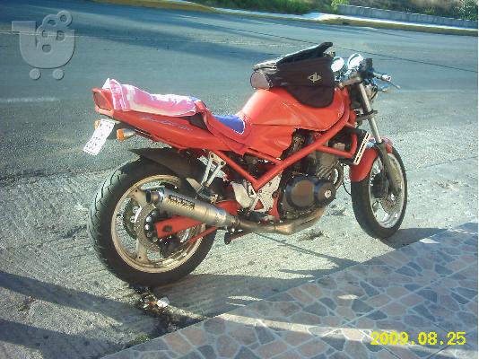 PoulaTo: SUZUKI GSF 400 Bandit '96